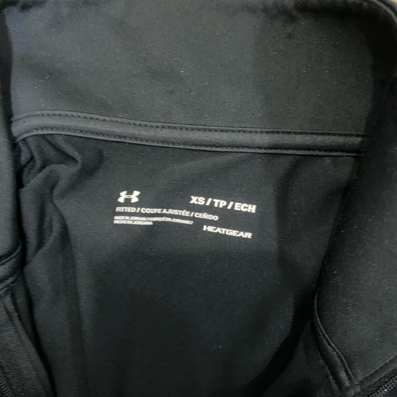 Under Armour Black HeatGear Fitted Jacket - Picture 4 of 5